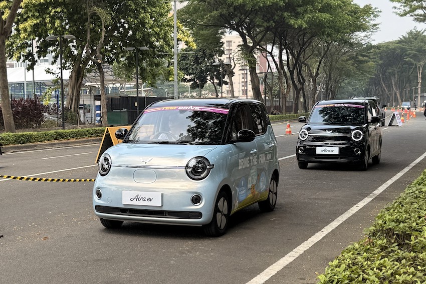 Wuling Berhasil Bukukan 3.290 SPK Selama GIIAS 2026, Aira EV Dominasi Penjualan Aira ev banyak mendapatkan perhatian pengunjung GIIAS 2026 di area test drive